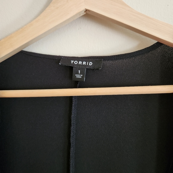 NWOT Torrid 1X Black Crepe Duster - Picture 6 of 9